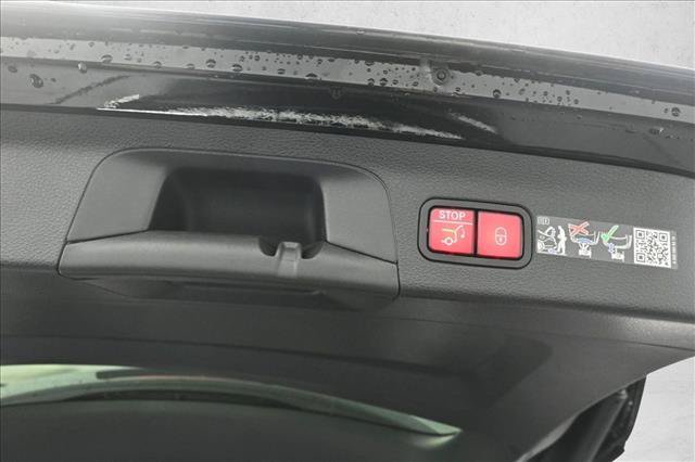 New 2026 Mercedes-Benz GLS 450 4MATIC image 25
