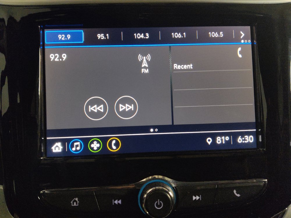 Used 2018 Chevrolet Sonic LT FWD image 25