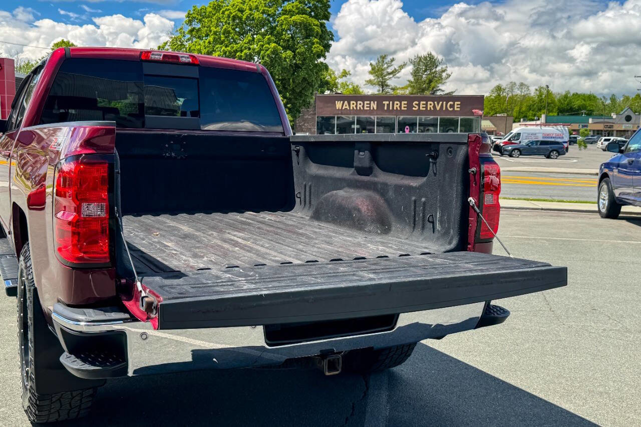 Used 2015 Chevrolet Silverado 1500 LT w/ All Star Edition AWD/4WD image 16
