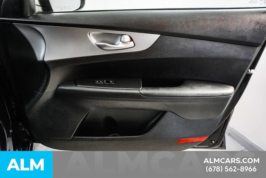 Used 2024 Kia Forte LXS FWD image 38