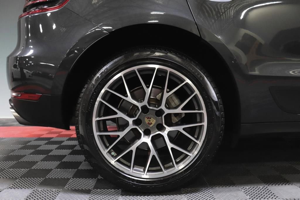 Used 2017 Porsche Macan S image 79