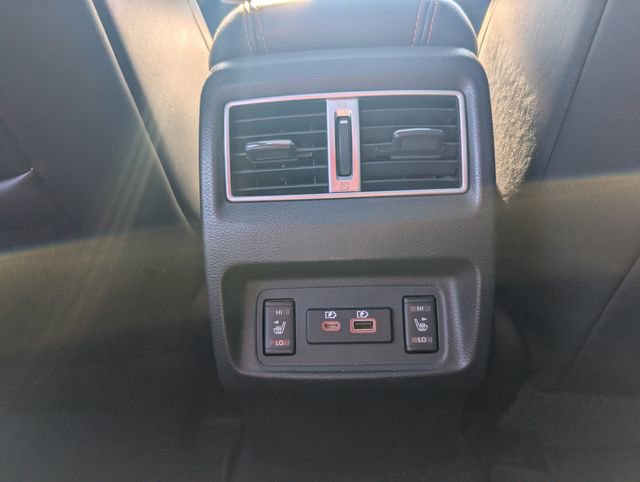 Used 2019 Nissan Maxima Platinum image 18