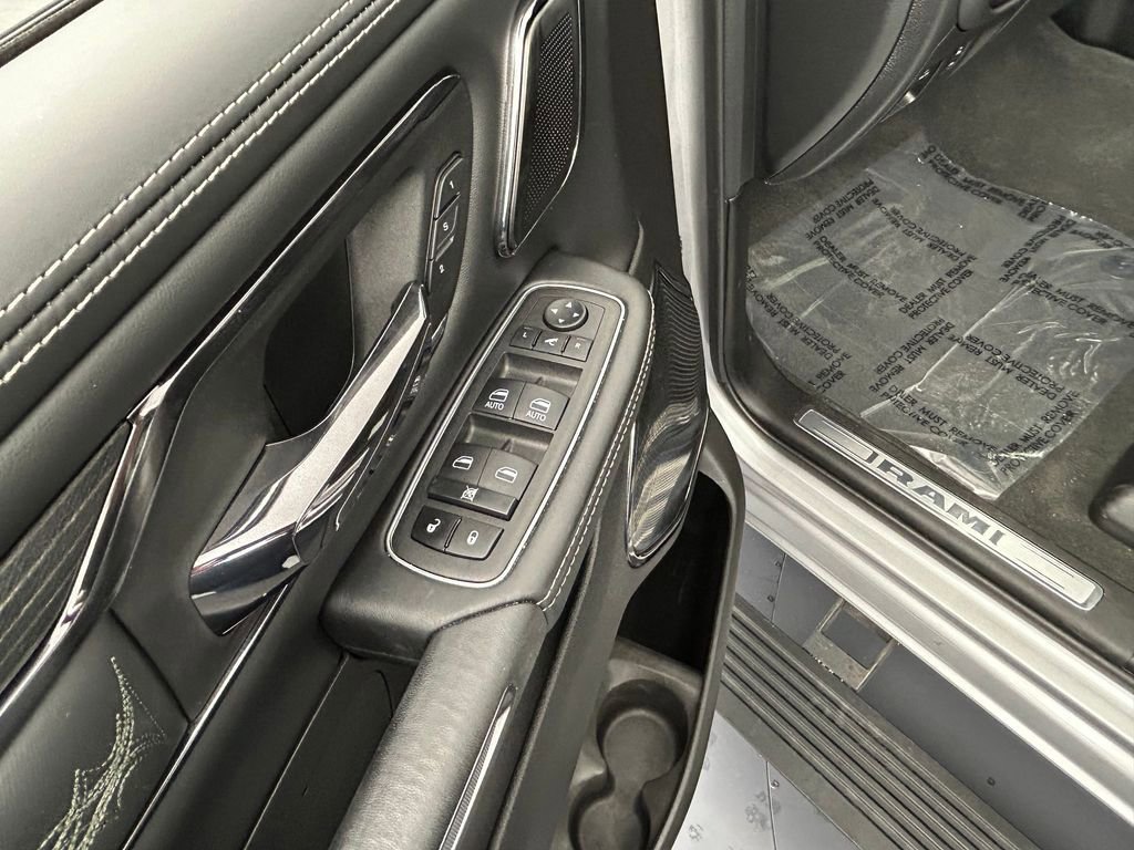 Used 2024 RAM 1500 Limited image 15