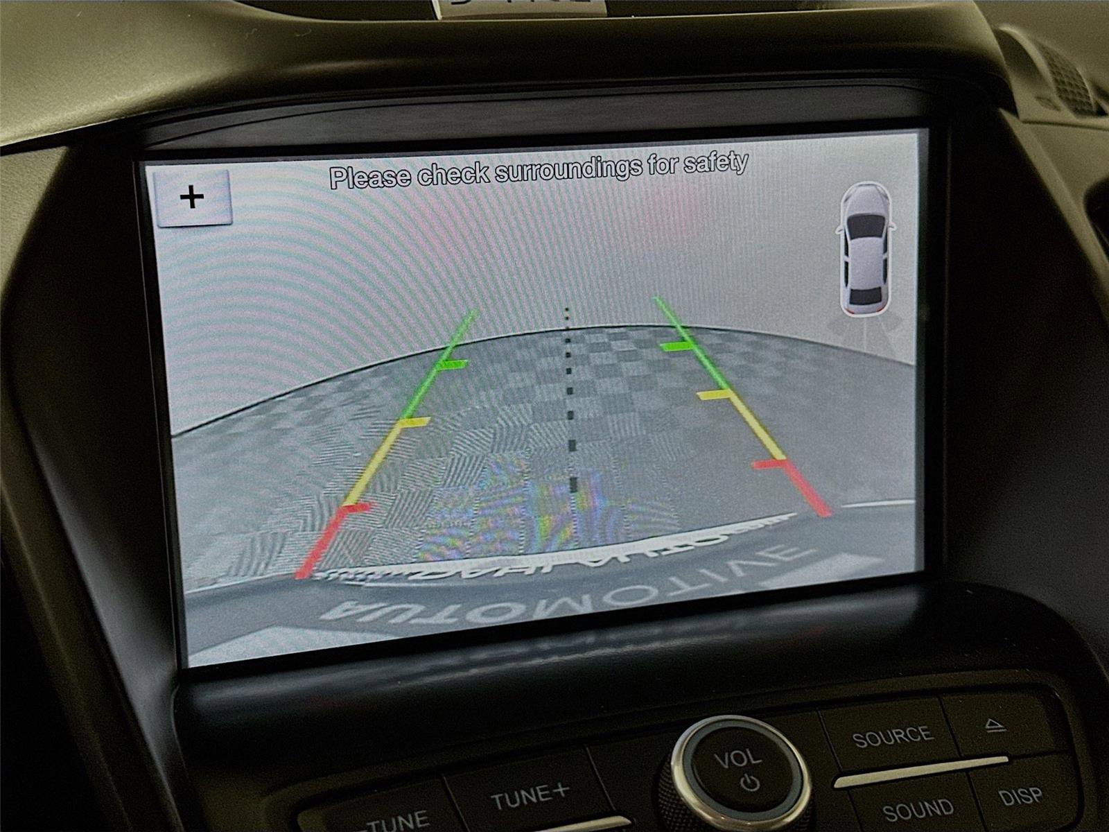 Used 2017 Ford Escape SE w/ Equipment Group 201A image 6