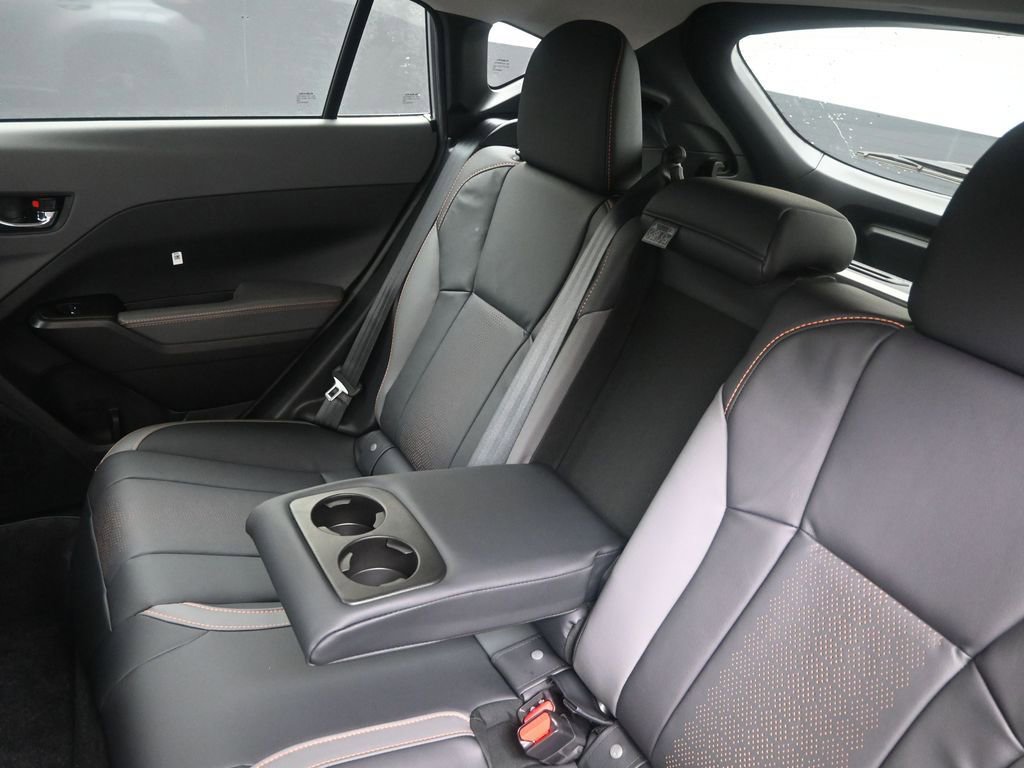 Used 2025 Subaru Crosstrek 2.5i Limited w/ Crosstrek Mirror Package image 19