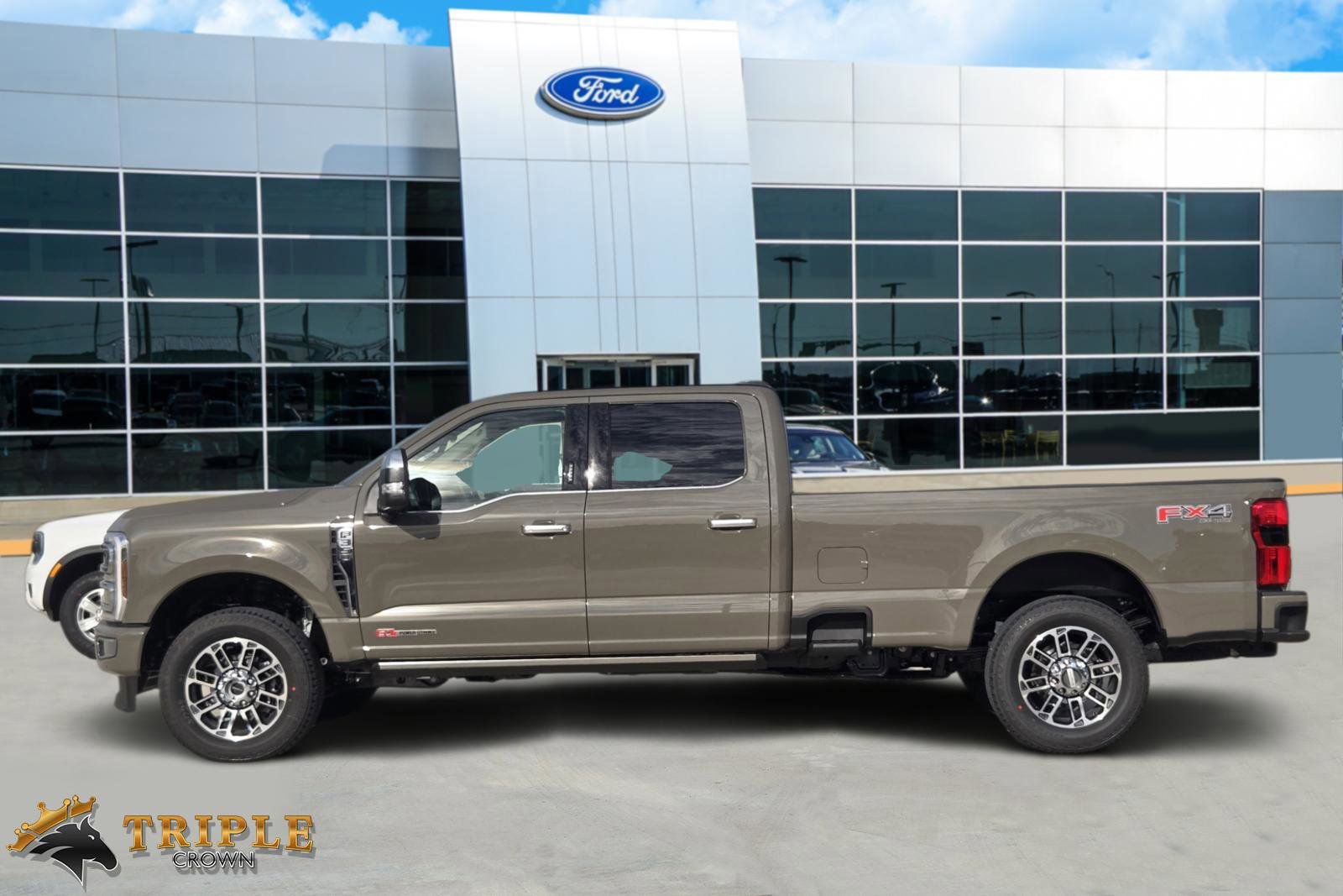 New 2026 Ford F350 Platinum AWD/4WD image 3
