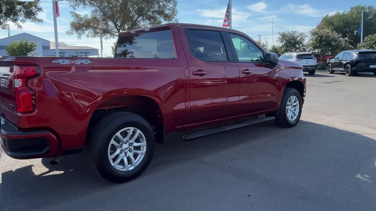 Used 2021 Chevrolet Silverado 1500 RST w/ LPO, Dark Essentials Package AWD/4WD image 7