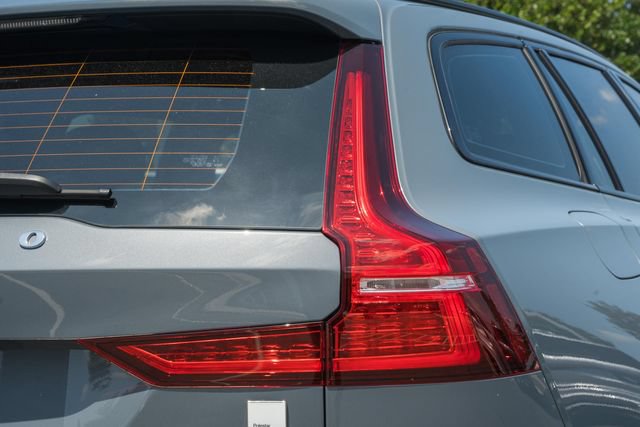 Certified 2024 Volvo V60 T8 Polestar AWD/4WD image 7