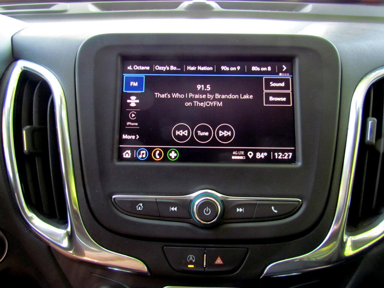 Used 2023 Chevrolet Equinox LT image 29