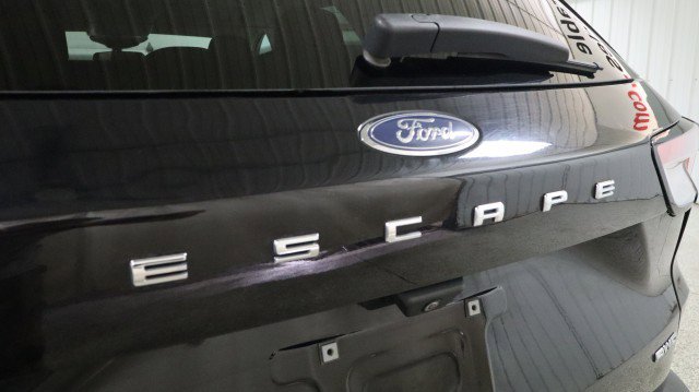 Used 2021 Ford Escape SE w/ SE Sport Appearance Package AWD/4WD image 22