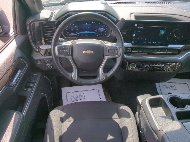 Used 2022 Chevrolet Silverado 1500 LT AWD/4WD image 6