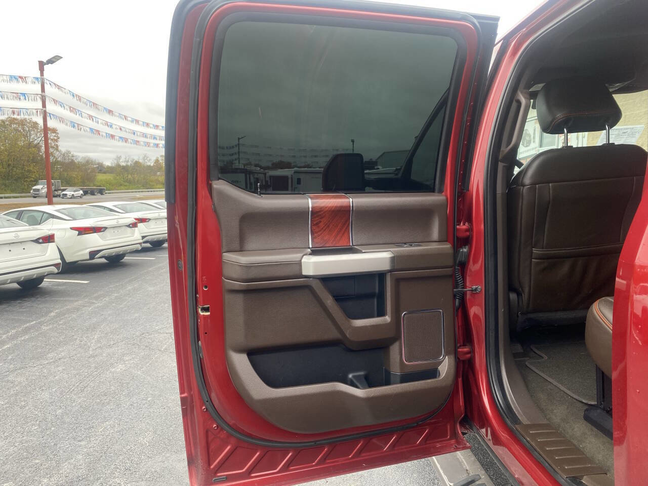 Used 2017 Ford F250 King Ranch w/ FX4 Off-Road Package image 44