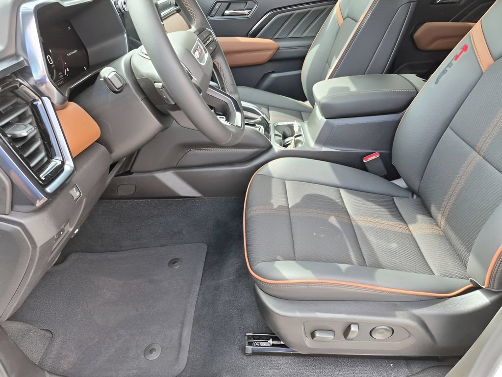 New 2026 GMC Canyon AT4 AWD/4WD image 37