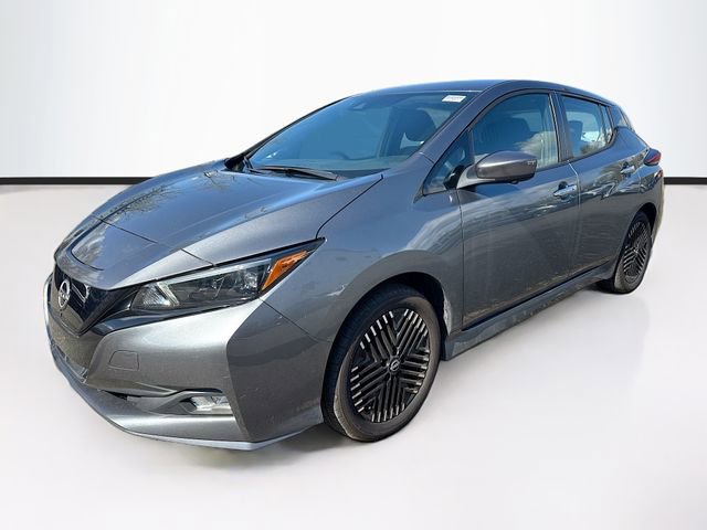 Used 2023 Nissan Leaf SV Plus image 3