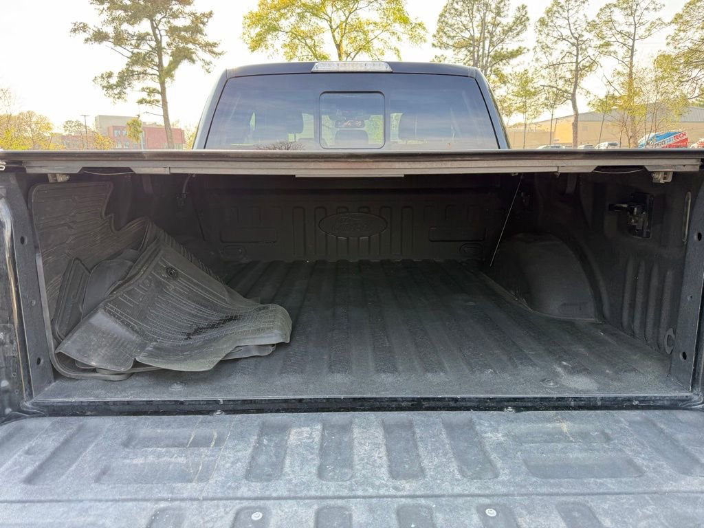 Used 2017 Ford F150 Raptor w/ Equipment Group 802A Luxury image 7