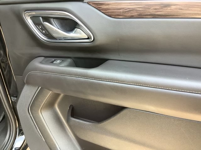 Used 2023 Chevrolet Suburban LS AWD/4WD image 19