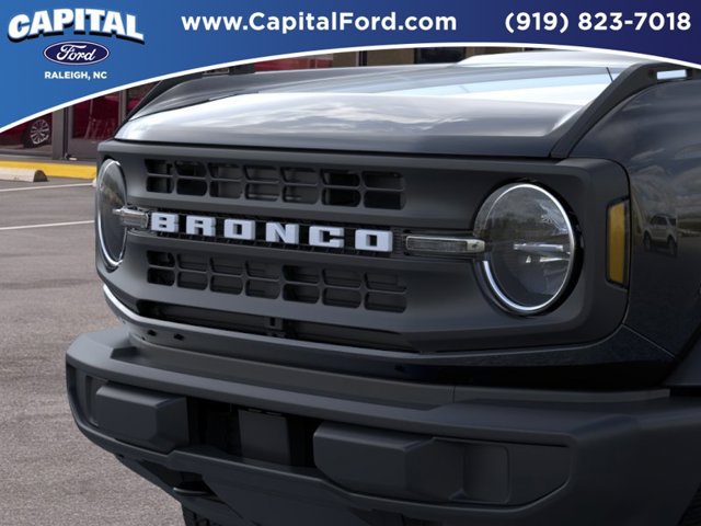 New 2025 Ford Bronco 4-Door AWD/4WD image 19