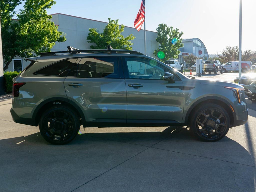 New 2025 Kia Sorento X-Line EX AWD/4WD image 8