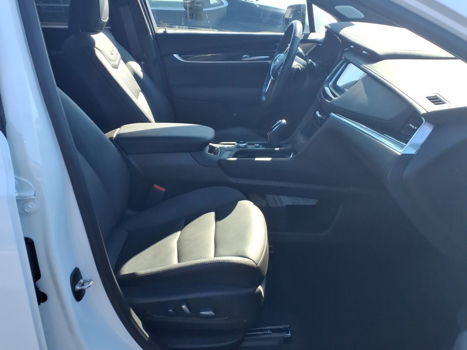Used 2024 Cadillac XT5 Premium Luxury FWD image 11