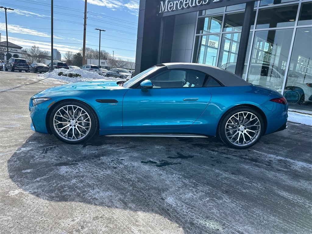 New 2026 Mercedes-Benz SL 43 AMG SL 43 AMG image 3