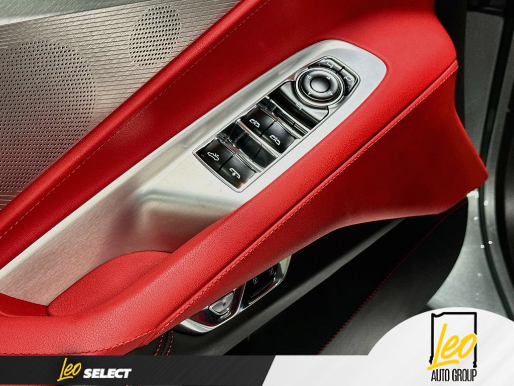 Used 2022 Chevrolet Corvette Stingray Preferred Conv w/ Z51 Performance Package RWD image 22