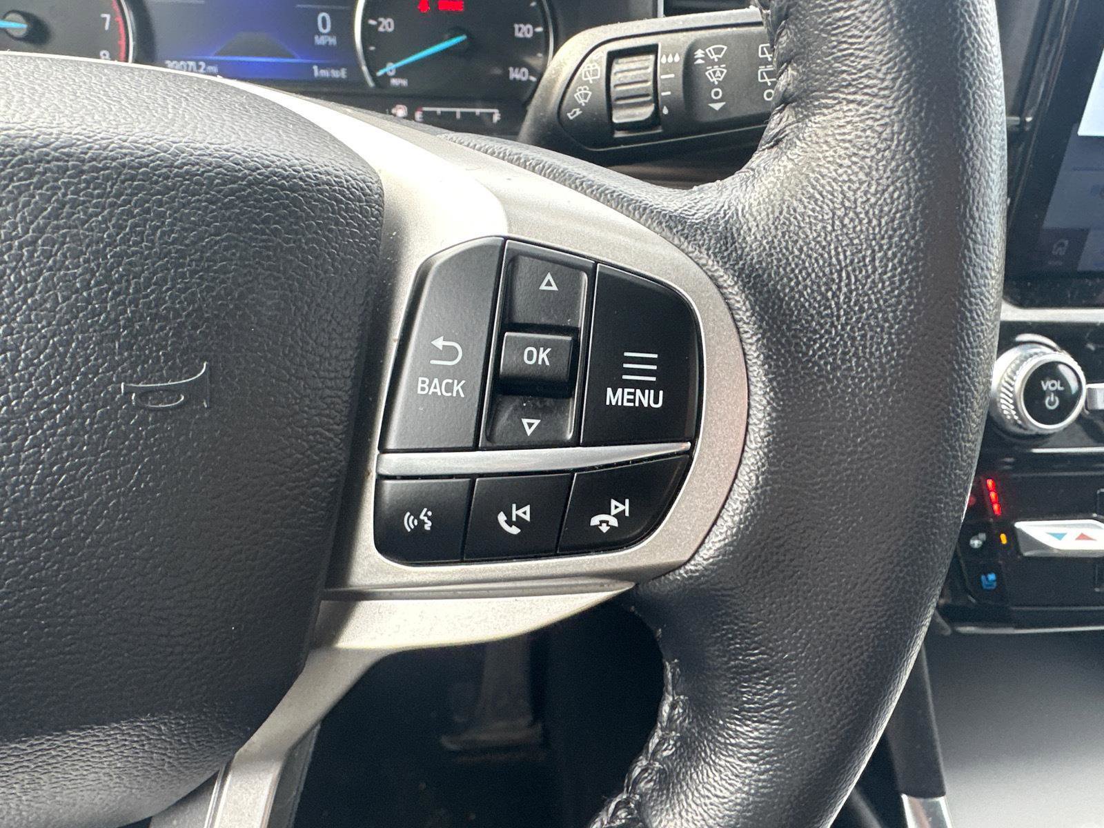 Used 2022 Ford Explorer Limited w/ Limited Technology Package image 23