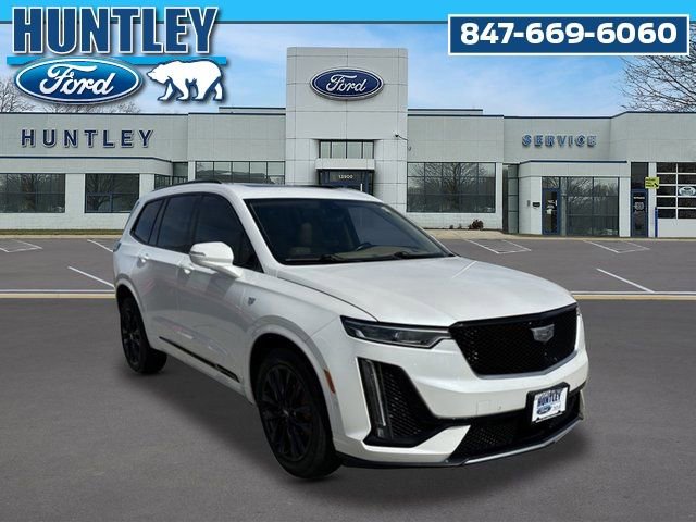 Used 2024 Cadillac XT6 Sport w/ LPO, Onyx Lite Package image 4