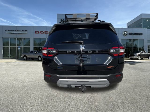 Used 2024 Honda Pilot TrailSport image 4