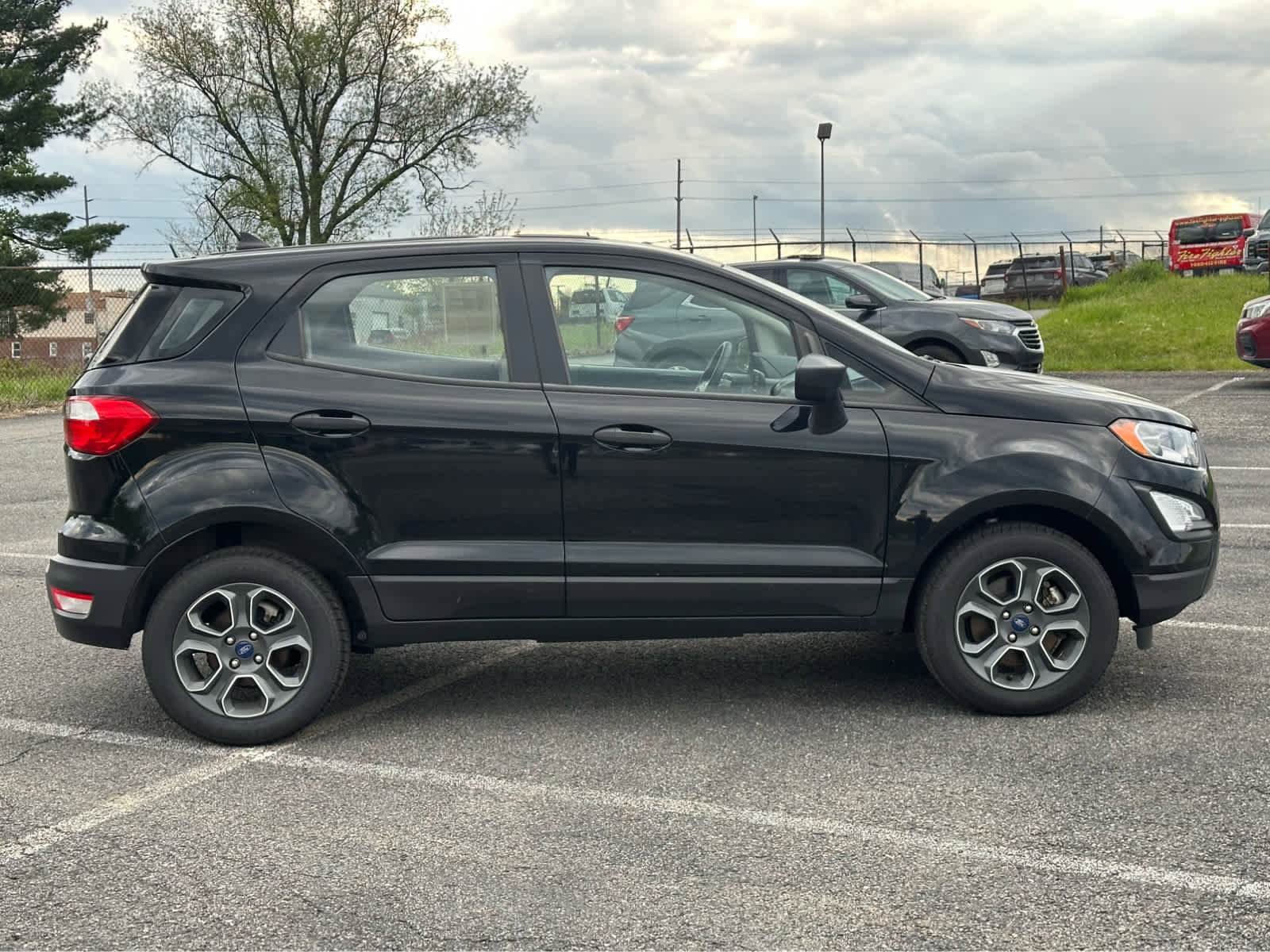 Used 2021 Ford EcoSport S FWD image 8
