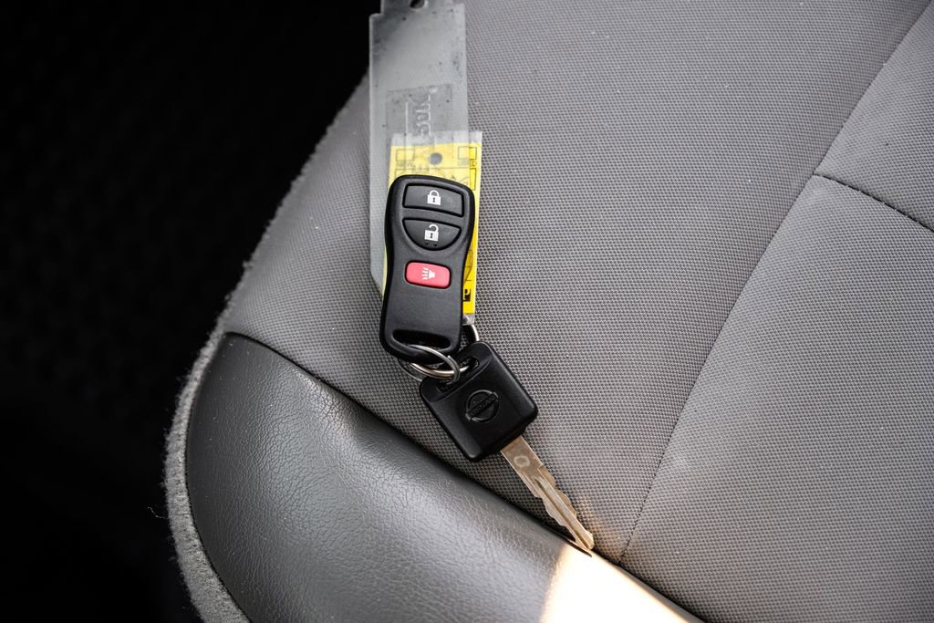 Used 2019 Nissan NV 2500 S image 49