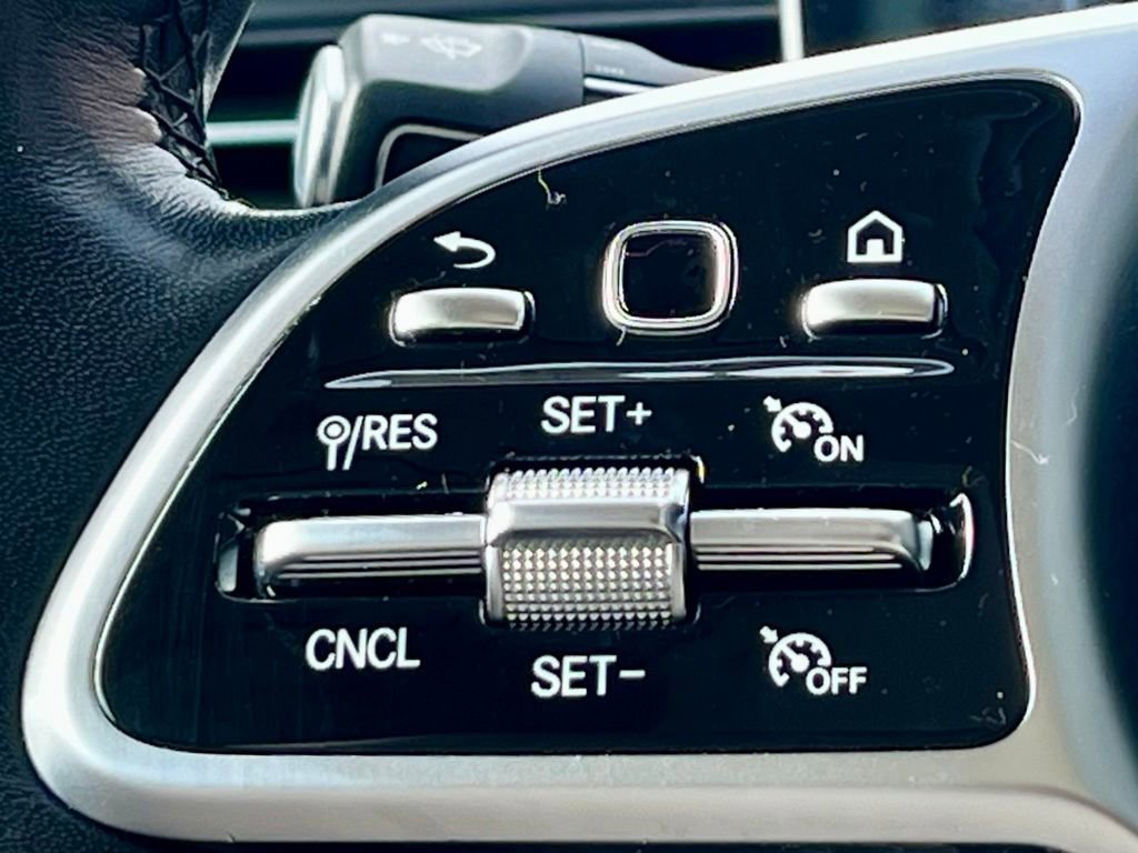 Certified 2022 Mercedes-Benz GLS 450 4MATIC image 30