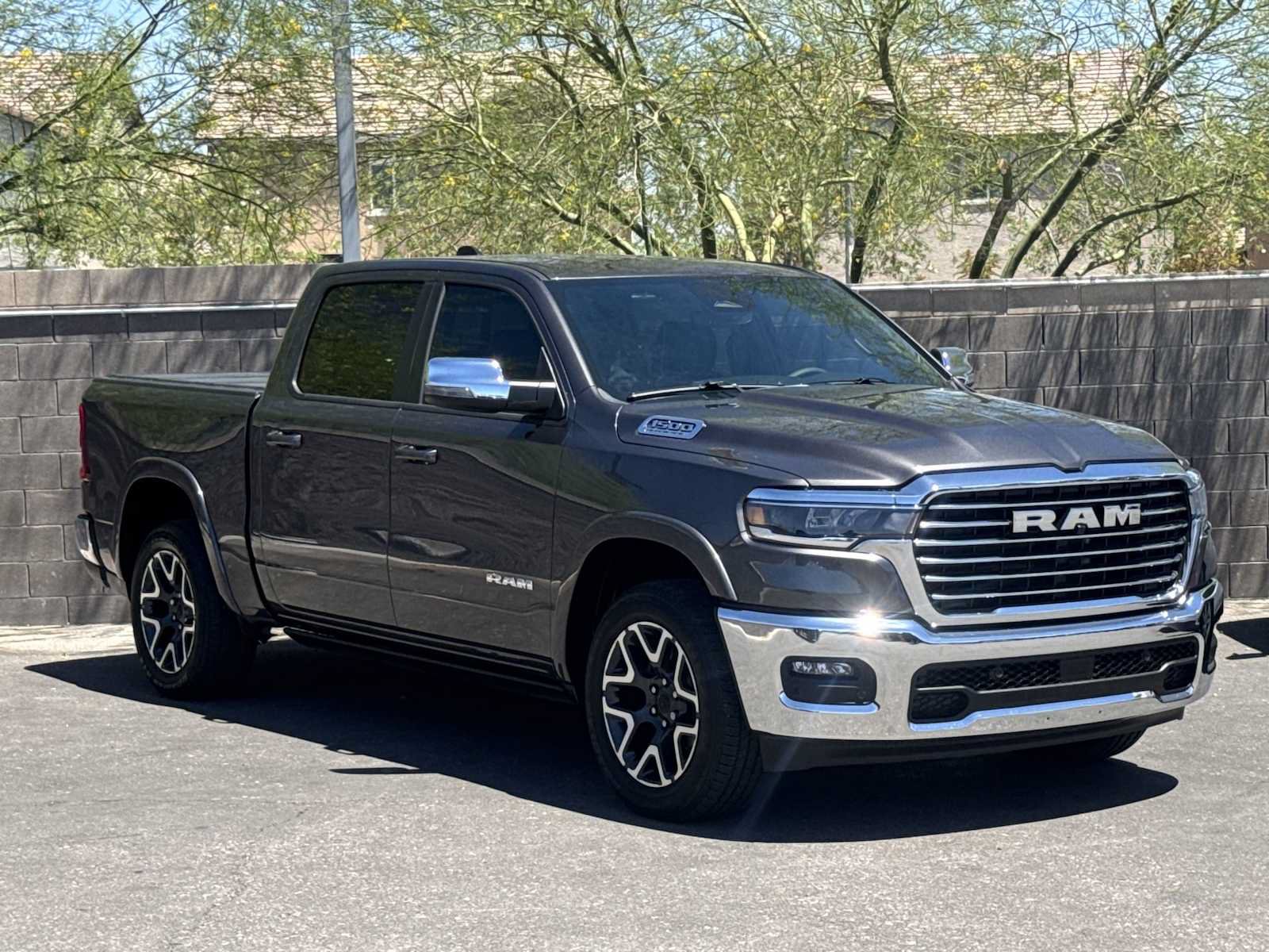 Used 2026 RAM 1500 Laramie AWD/4WD image 2