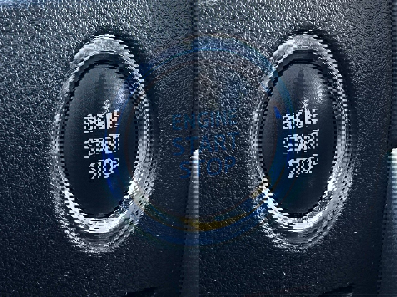 Used 2020 Toyota 4Runner Limited image 18