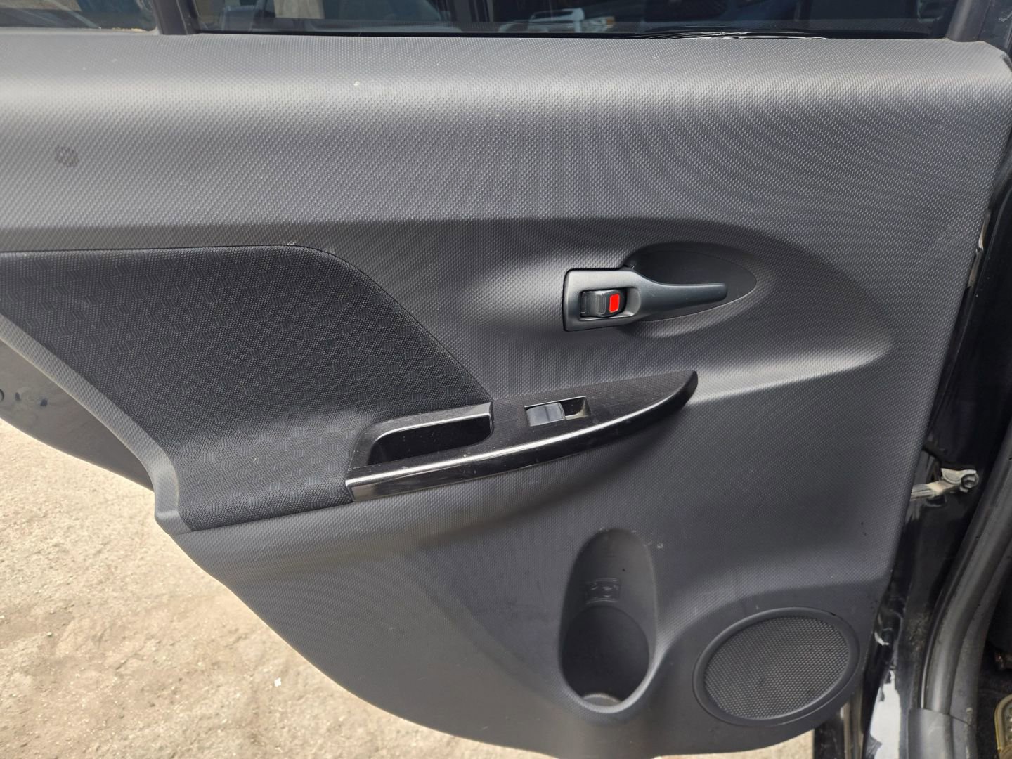 Used 2009 Scion xD image 12