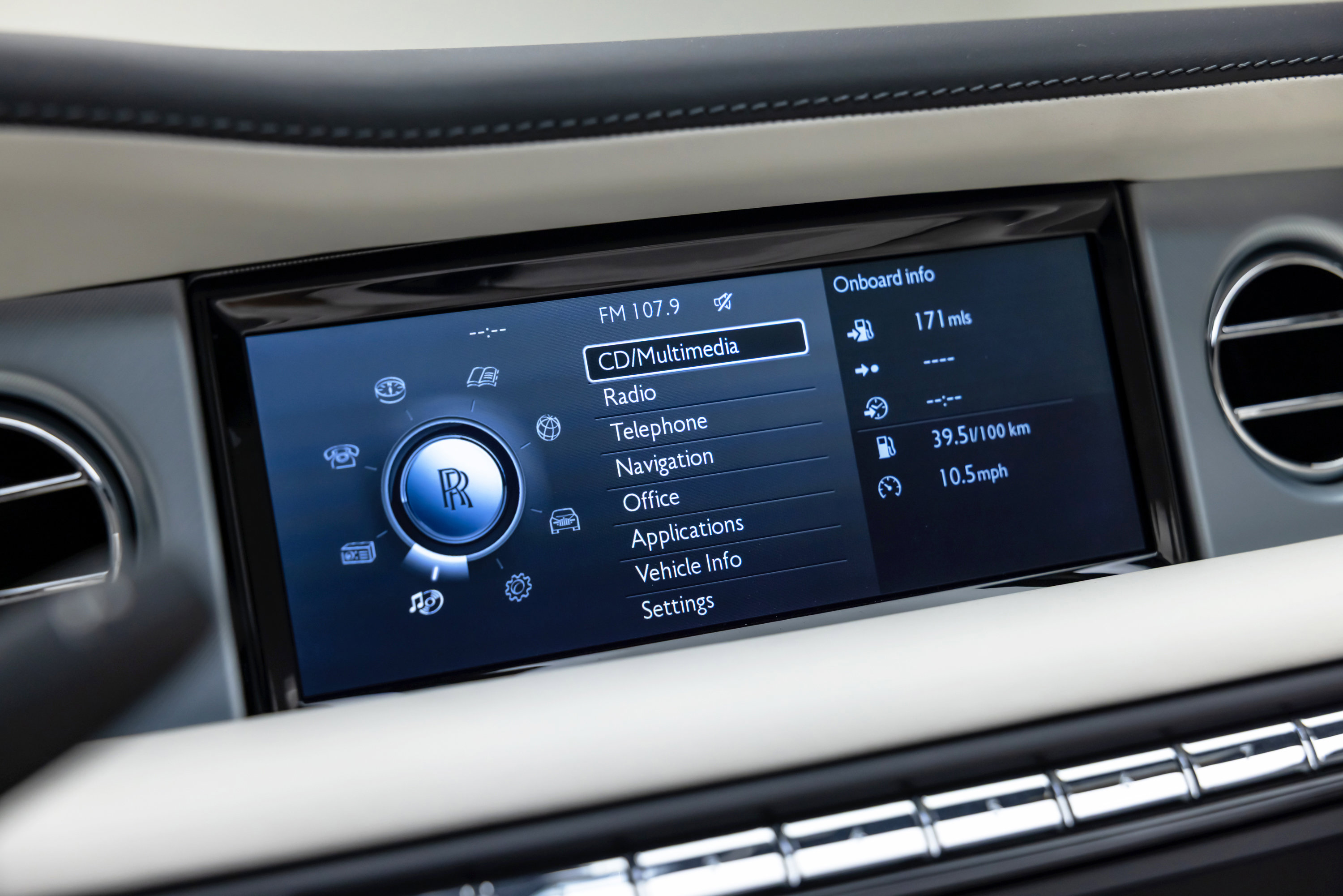 Used 2013 Rolls-Royce Phantom Drophead Coupe image 20