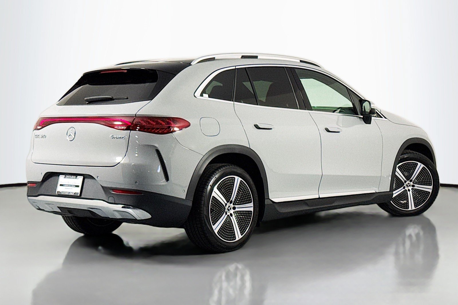 New 2026 Mercedes-Benz EQE 320 4MATIC SUV image 10