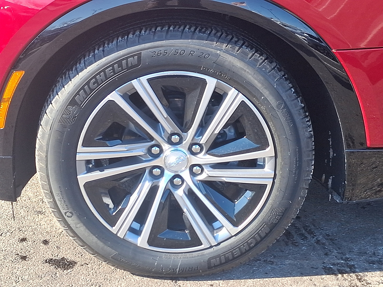 Used 2024 Cadillac Lyriq Luxury image 10