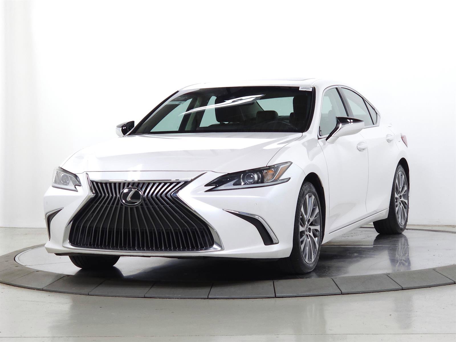 Used 2020 Lexus ES 350 w/ Premium Package image 3
