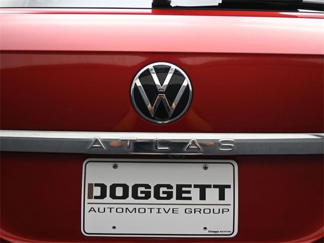 Used 2021 Volkswagen Atlas Cross Sport SE image 27