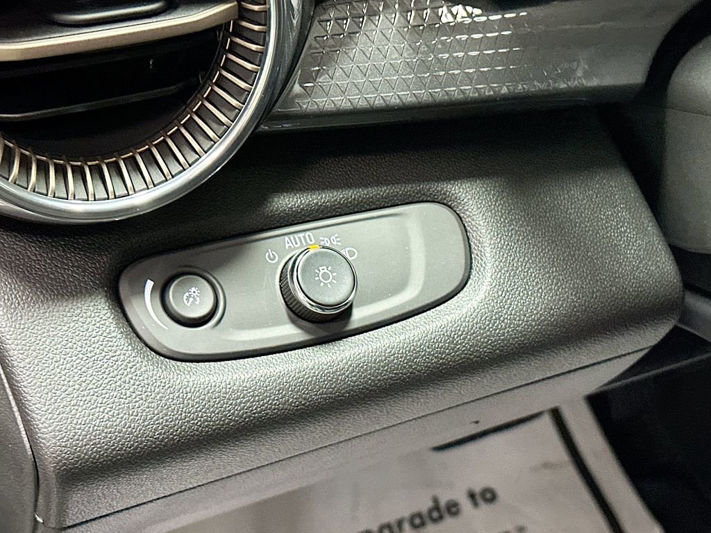 New 2026 Chevrolet Trax ACTIV w/ Driver Confidence Package image 11