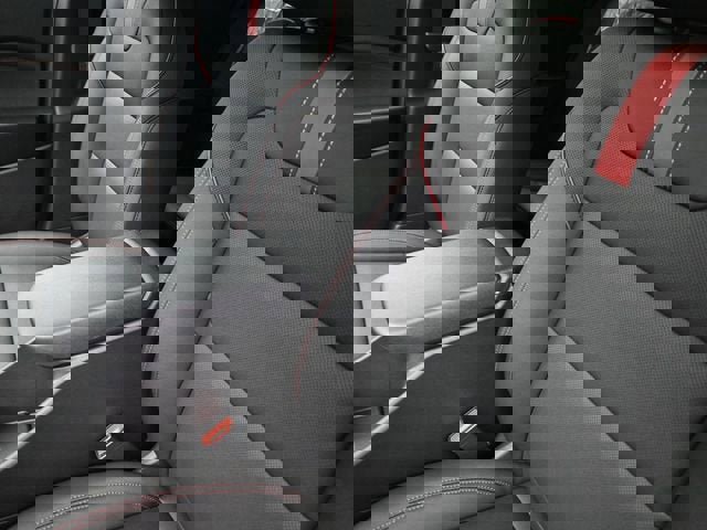 New 2026 Chevrolet Trax RS w/ Sunroof Package image 17