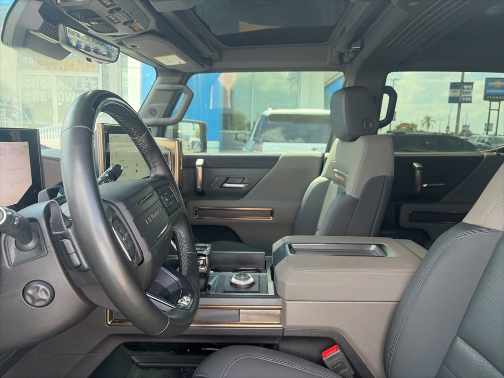 Certified 2024 GMC Hummer EV 2X AWD/4WD image 13