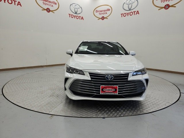 Used 2021 Toyota Avalon XLE w/ Moonroof Package image 4