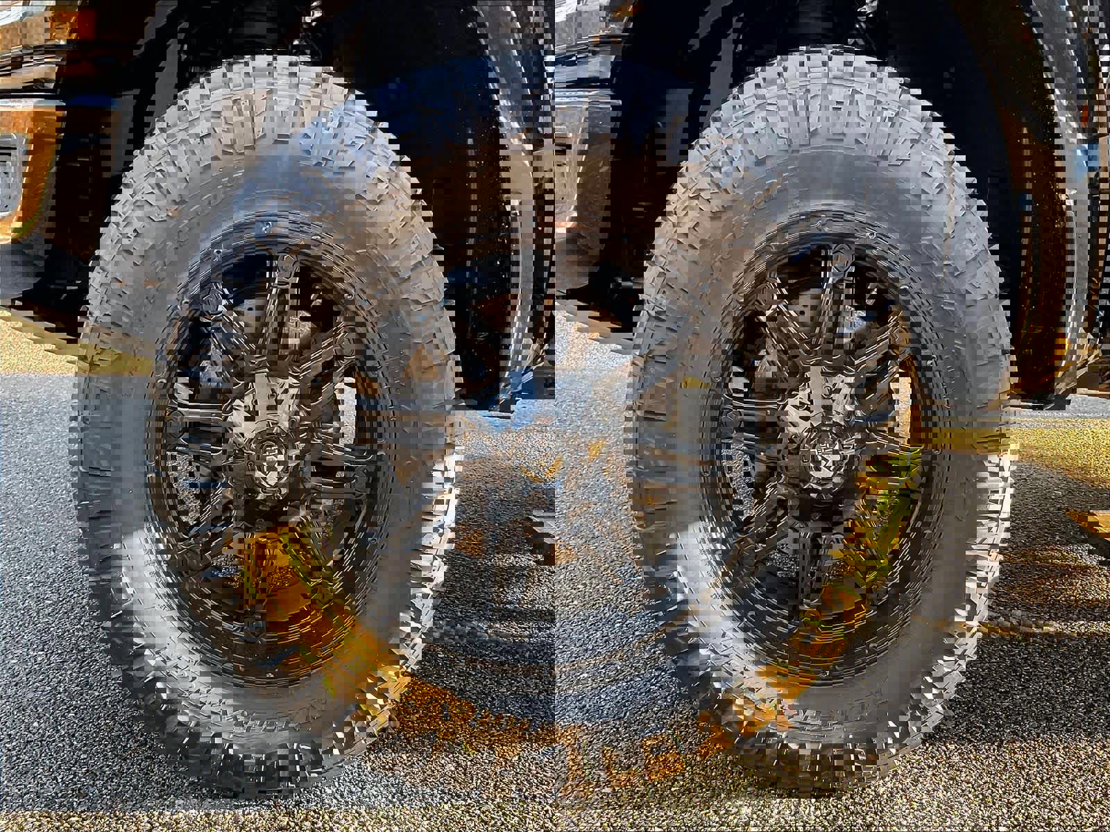 Used 2018 Ford F150 Raptor w/ Equipment Group 802A Luxury image 7