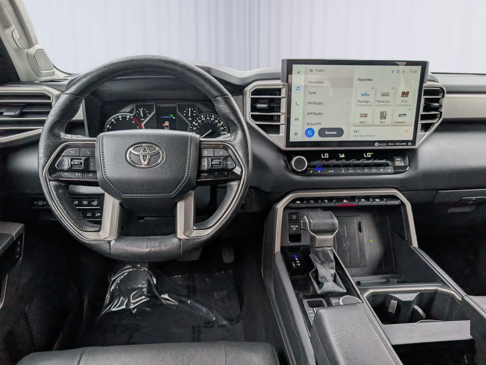 Used 2022 Toyota Tundra Limited AWD/4WD image 17