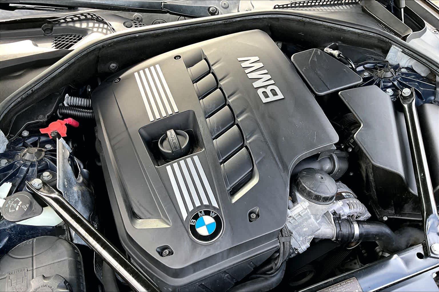 Used 2011 BMW 528i Sedan RWD image 31