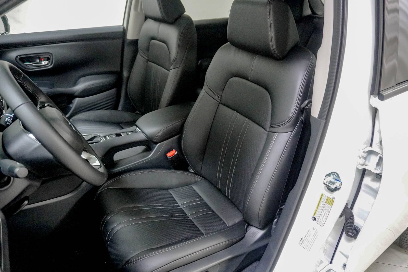 New 2027 Honda HR-V EX-L image 17