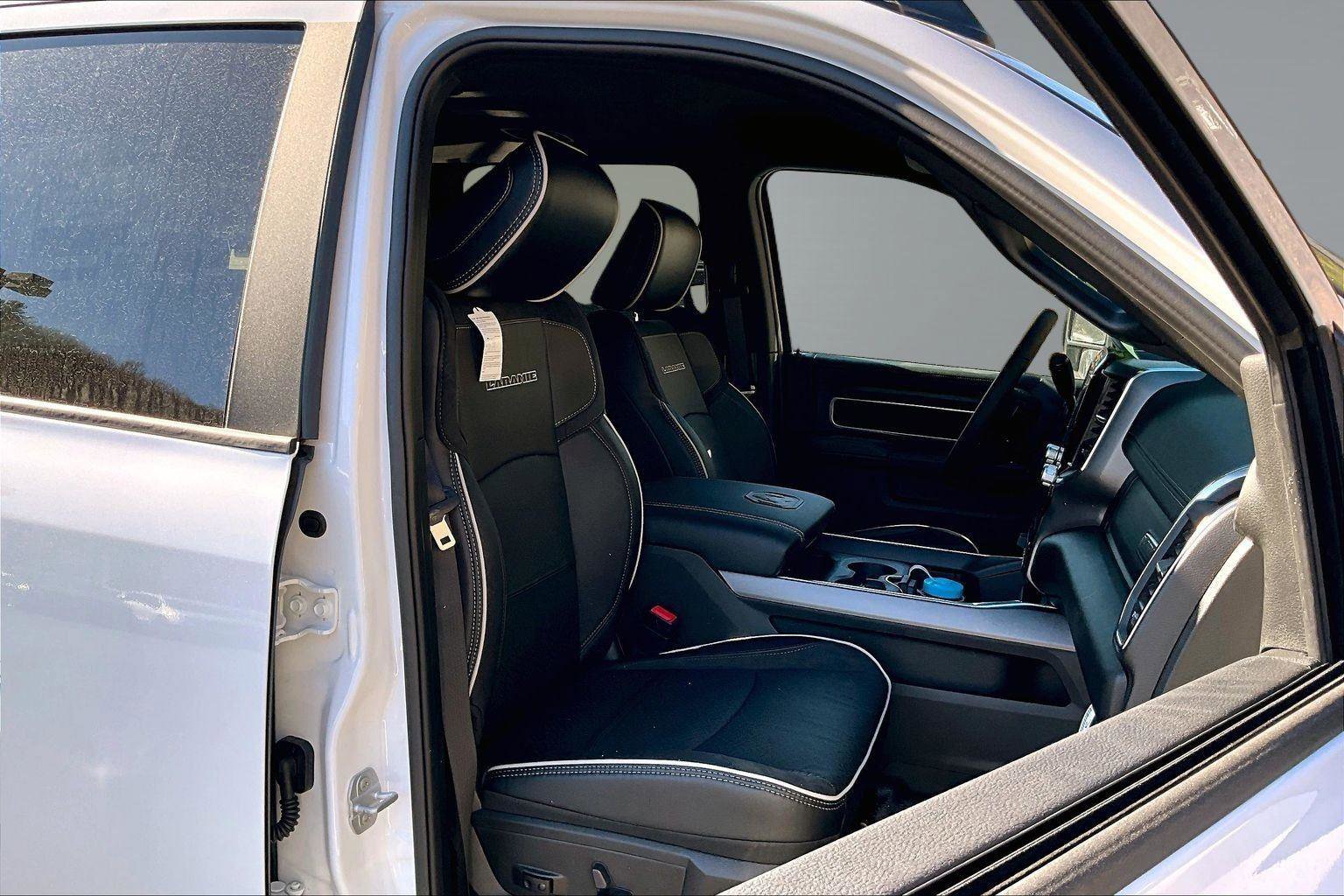 New 2026 RAM 4500 Laramie w/ Laramie Trim Package image 9