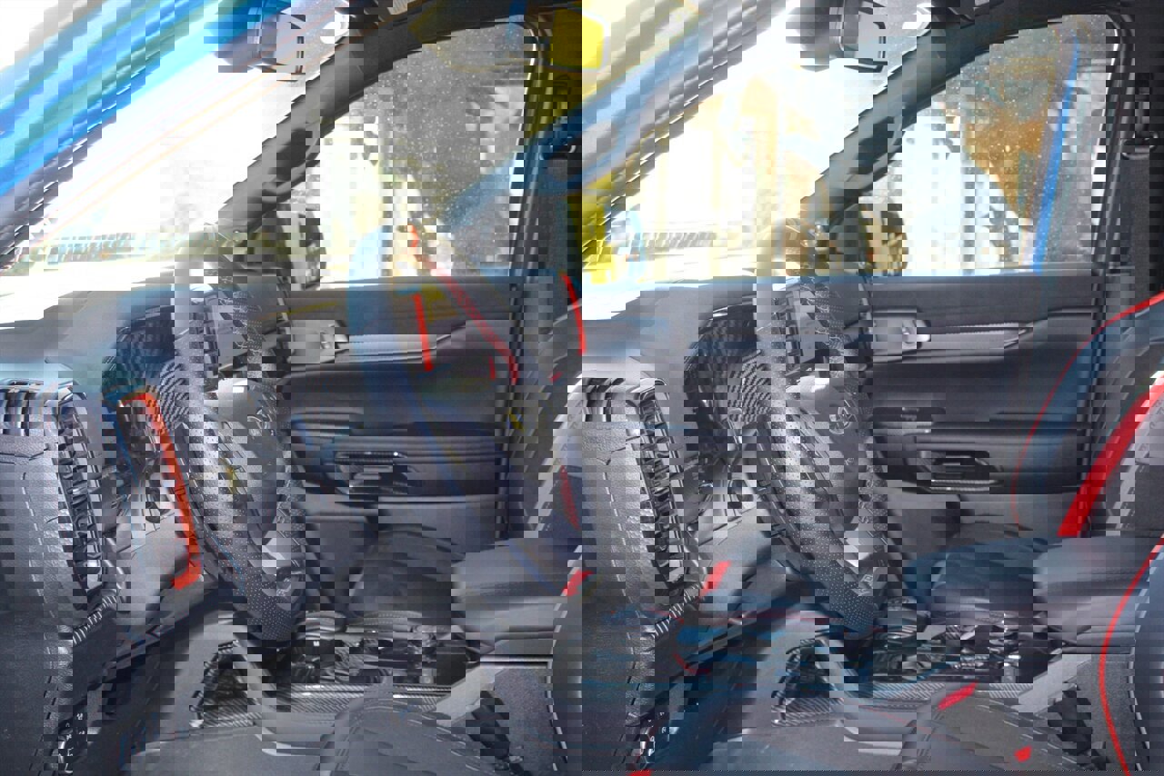 Used 2025 Ford Ranger Raptor image 18