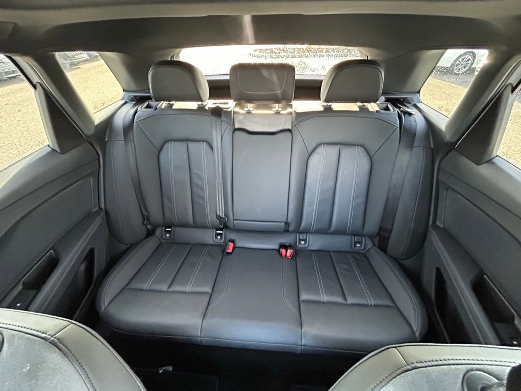 Used 2024 Audi Q4 e-tron Premium w/ Convenience Package image 14